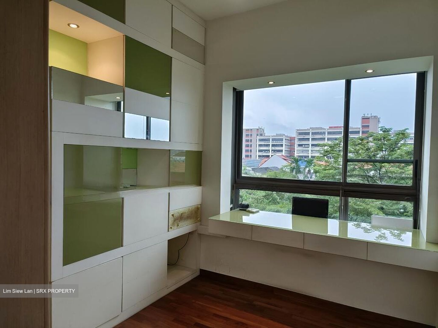 Tangerine Grove (D19), Condominium #525719501
